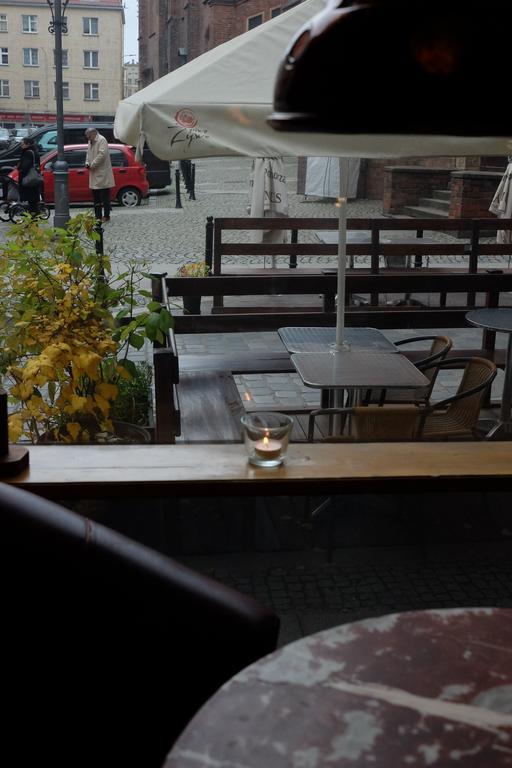 Academus Pub & Guest House Wroclaw Luaran gambar