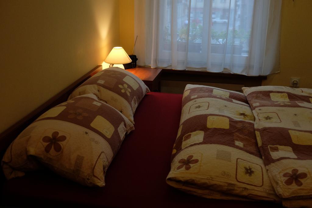 Academus Pub & Guest House Wroclaw Luaran gambar