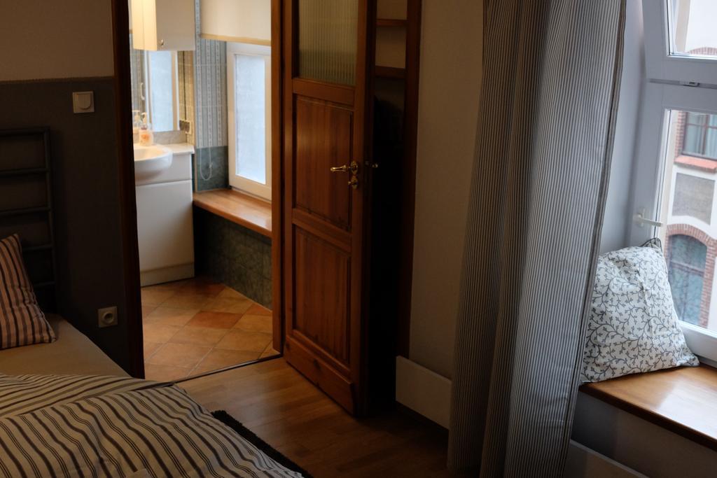 Academus Pub & Guest House Wroclaw Luaran gambar