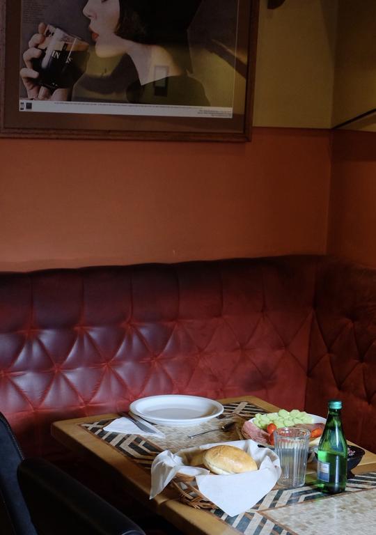 Academus Pub & Guest House Wroclaw Luaran gambar